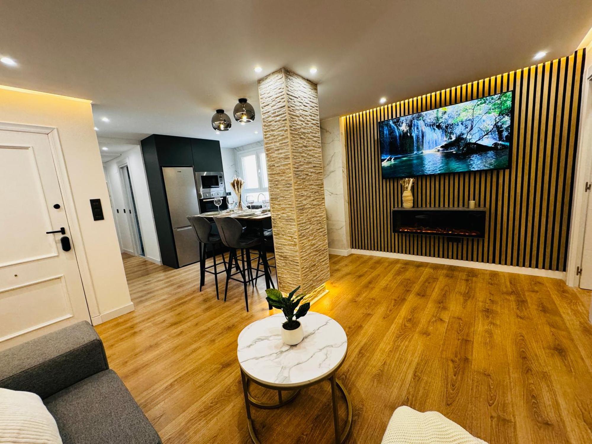 La Plaza Del Pilar Apartment Zaragoza Luaran gambar