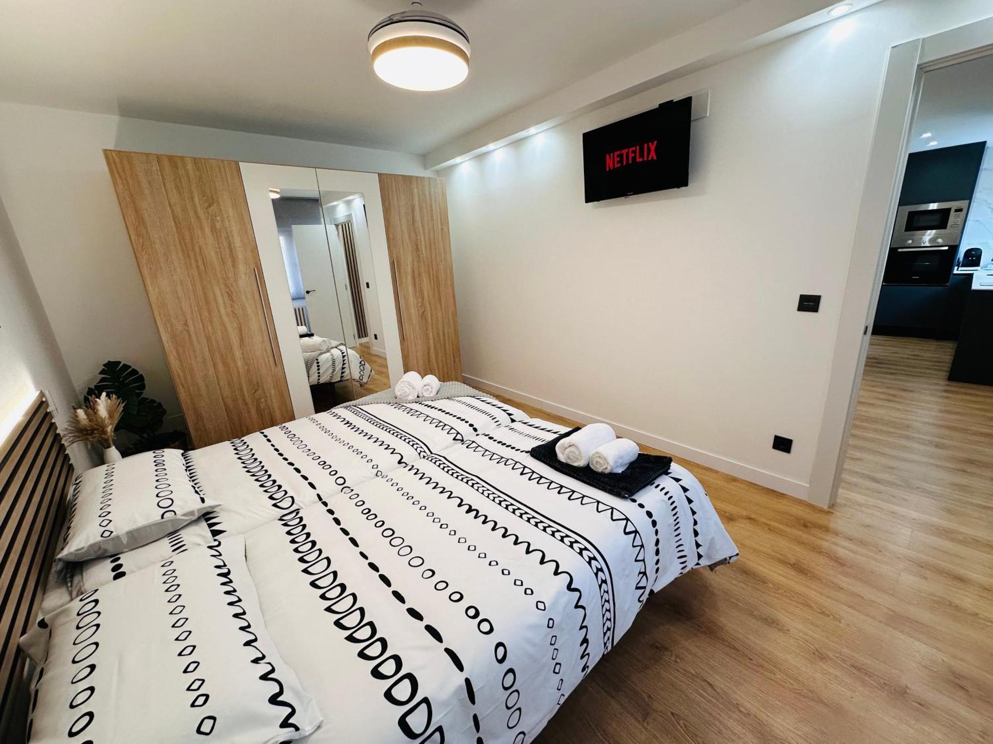 La Plaza Del Pilar Apartment Zaragoza Luaran gambar