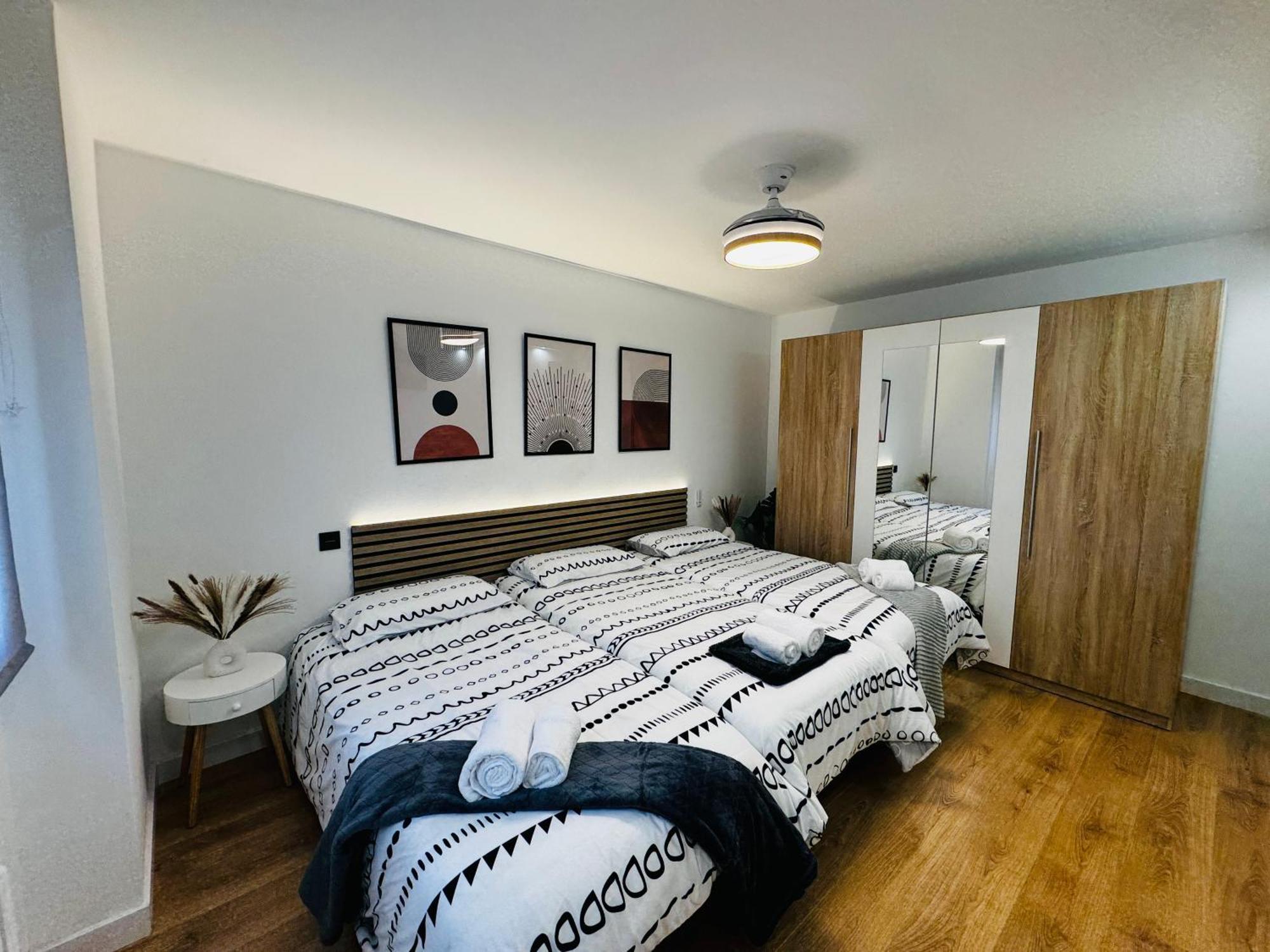 La Plaza Del Pilar Apartment Zaragoza Luaran gambar